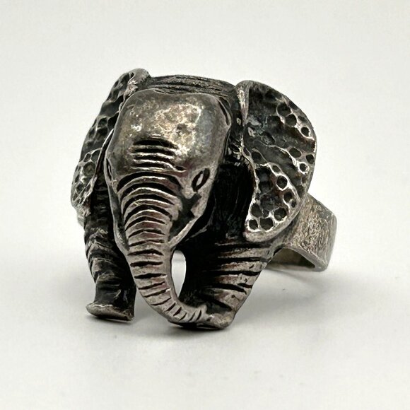 Sterling Silver 925 Elephant Ring Detailed Trunk Ears Animal Wildlife Jewelry - Picture 1 of 12